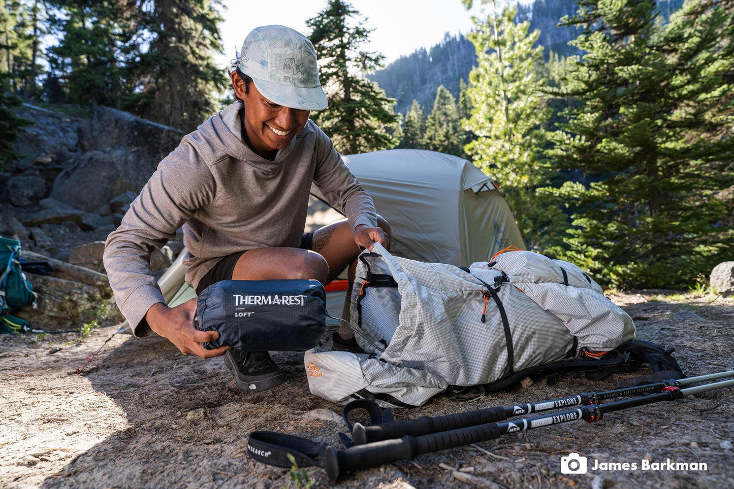 Lightweight Inflatable Sleeping Pad for Backpacking